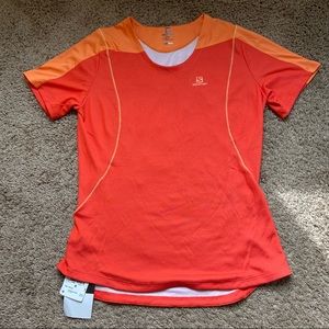 NWT Women’s Salomon Apogee SS Workout Running Tee Large Orange Tangerine